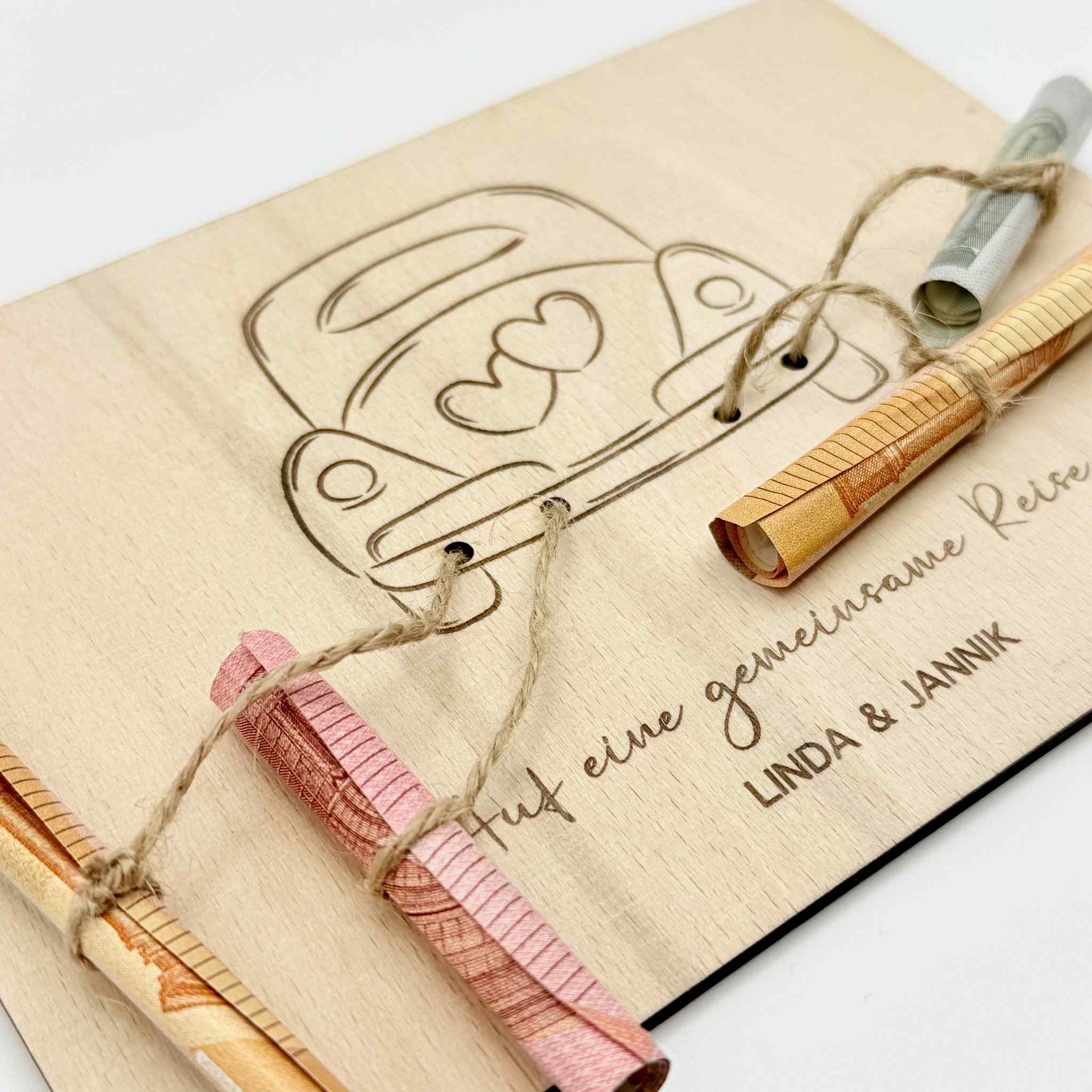 Ein personalisiertes Geschenk zur Hochzeit mit einem Hochzeitsauto
