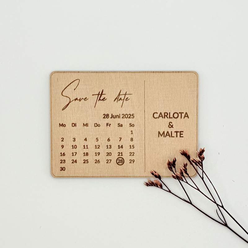 "Save the Date" Karte aus Holz mit Magnet - zelebro