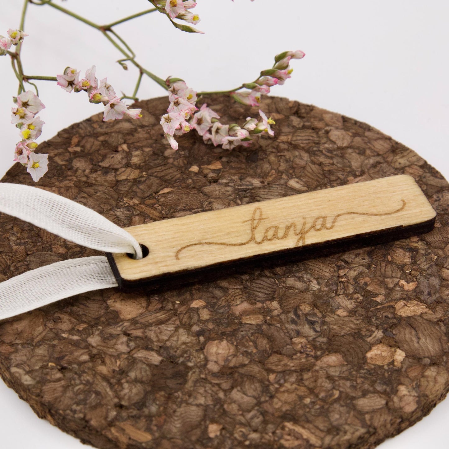 Serviettenhalter personalisiert mit weißem Band