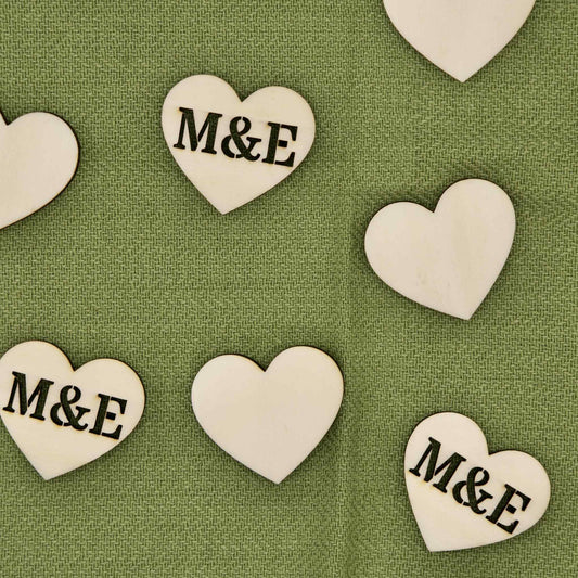 Tischkonfetti personalisiert mit Initialen
