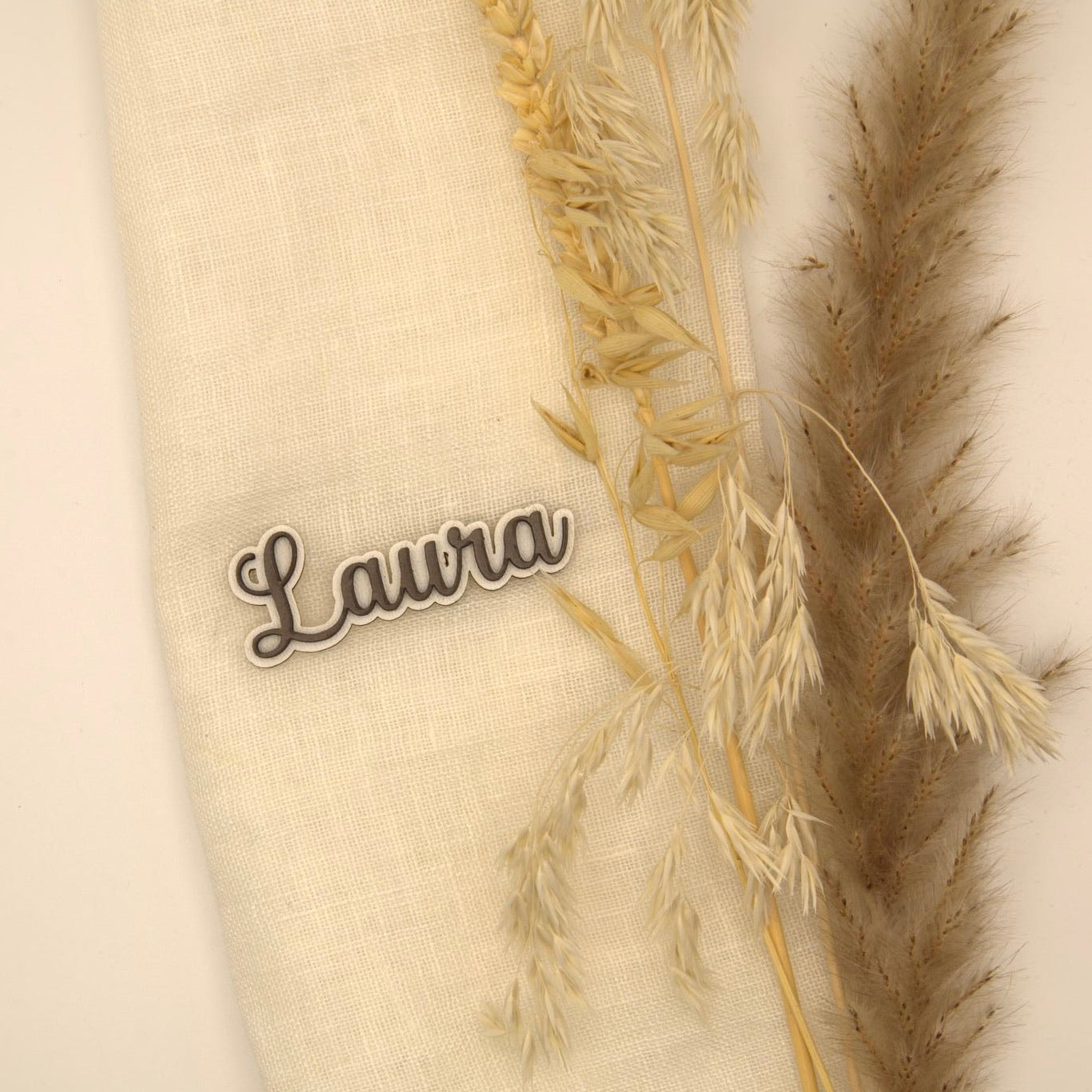 Personalisierter Magnet mit Namen "Laura"