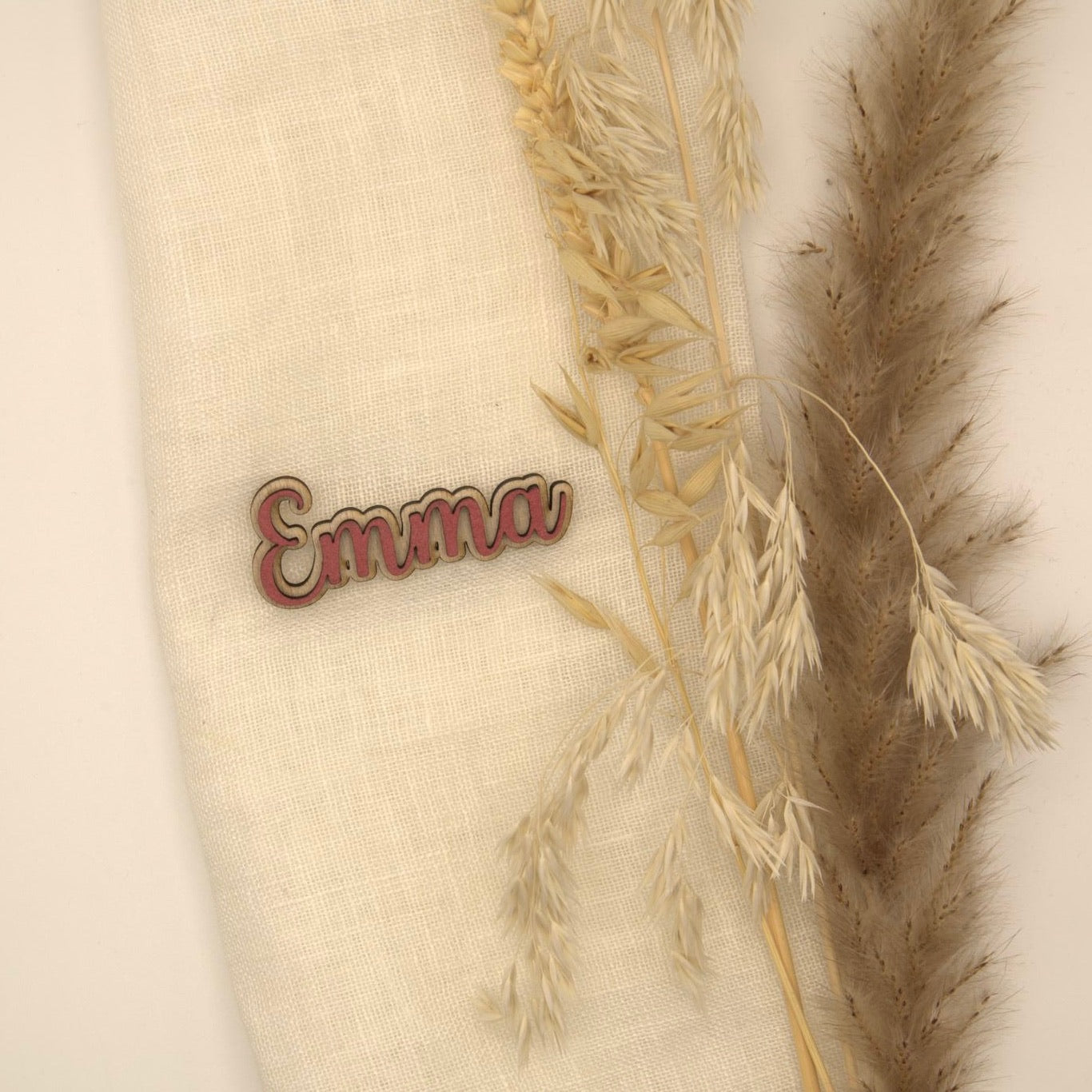 Personalisierter Magnet mit Namen "Emma" und Blumen