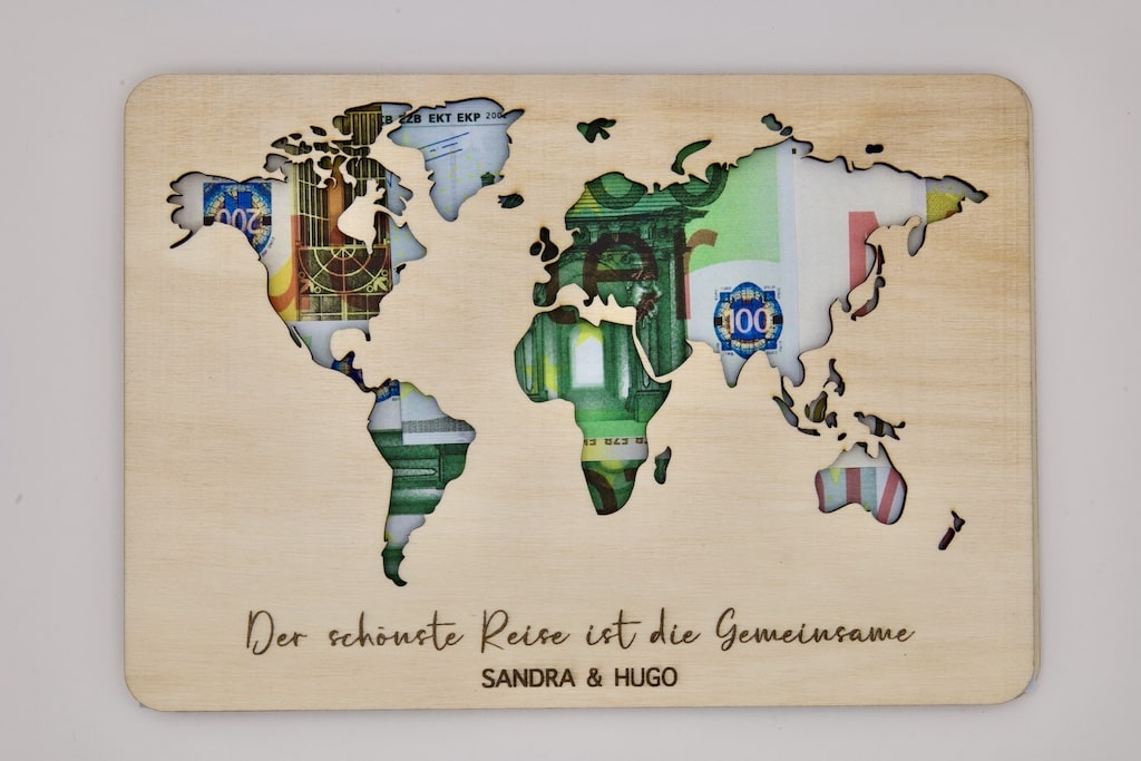 Geldgeschenk zur Hochzeit aus Holz personalisiert